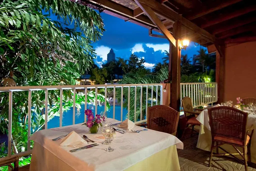 Dominican Fiesta Hotel, Trademark By Wyndham Santo Domingo Hotel